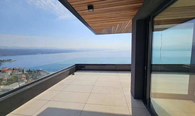 Недвижимость Двухкомнатная квартира в центре Опатии: 5