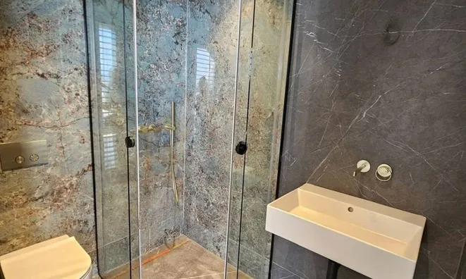 Недвижимость Двухкомнатная квартира в центре Опатии: 15