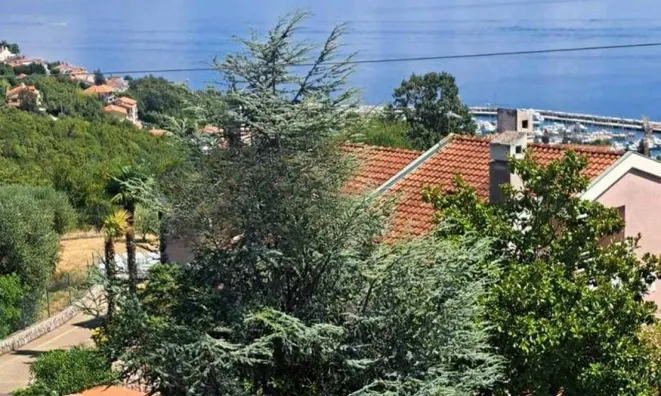 Недвижимость Трёхкомнатная квартира Ичичи: 1