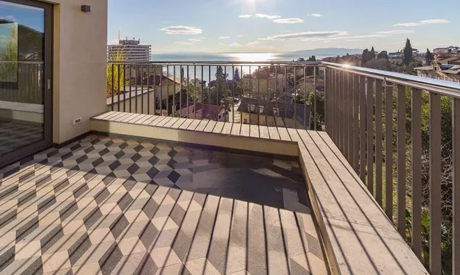 Недвижимость Трёхкомнатная квартира в центре: 7