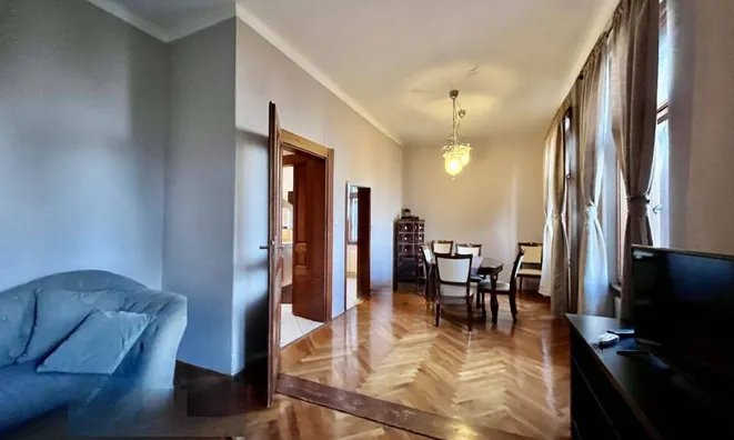 Недвижимость Трехкомнатная квартира в центре Опатии: 3