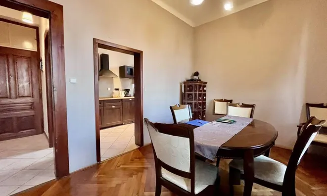 Недвижимость Трехкомнатная квартира в центре Опатии: 4