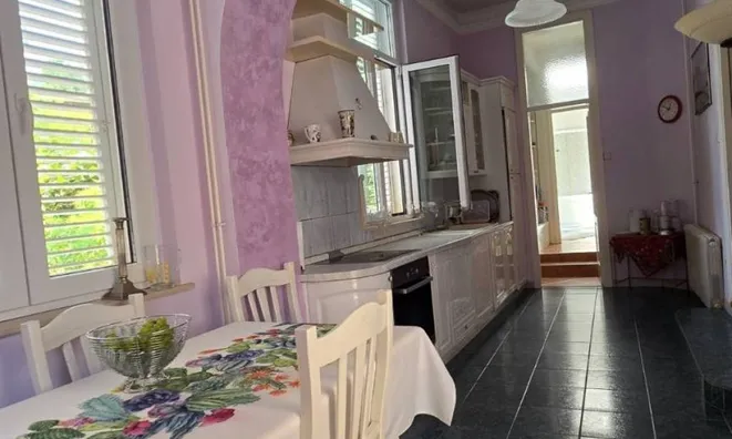 Недвижимость Четырехкомнатная квартира в центре Опатии: 8