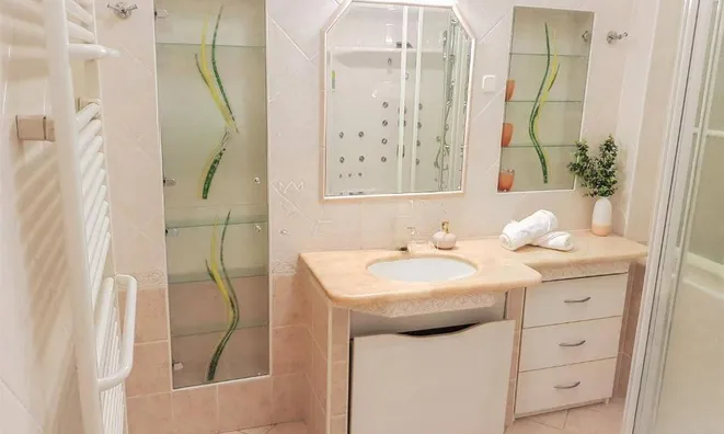 Недвижимость Семейный дом Опатия Центр: 17