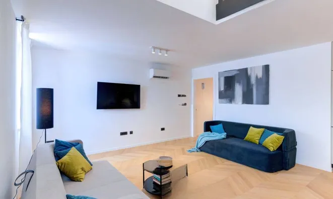 Недвижимость Четырёхкомнатная квартира Волоско: 4