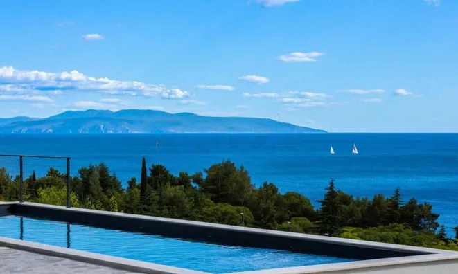 Недвижимость Четырёхкомнатная квартира Волоско: 21