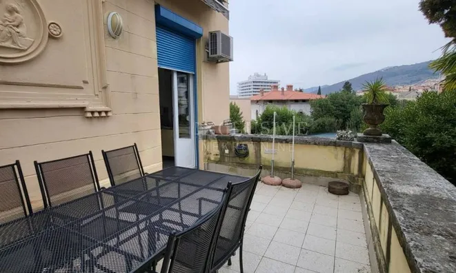 Недвижимость Четырехкомнатная квартира в центре Опатии: 7