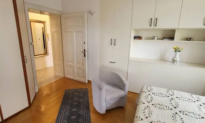 Недвижимость Четырехкомнатная квартира в центре Опатии: 11