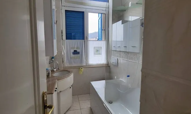 Недвижимость Четырехкомнатная квартира в центре Опатии: 13