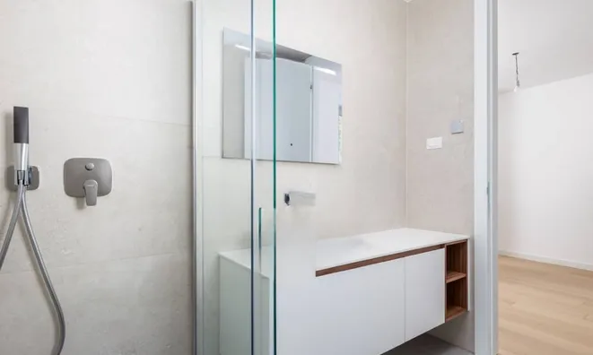 Недвижимость Трёхкомнатная квартира в центре Опатии: 23