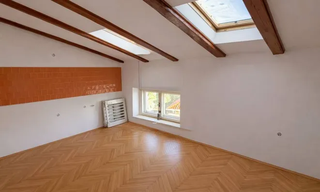 Недвижимость Четырехкомнатная квартира, Центр, Опатия: 7