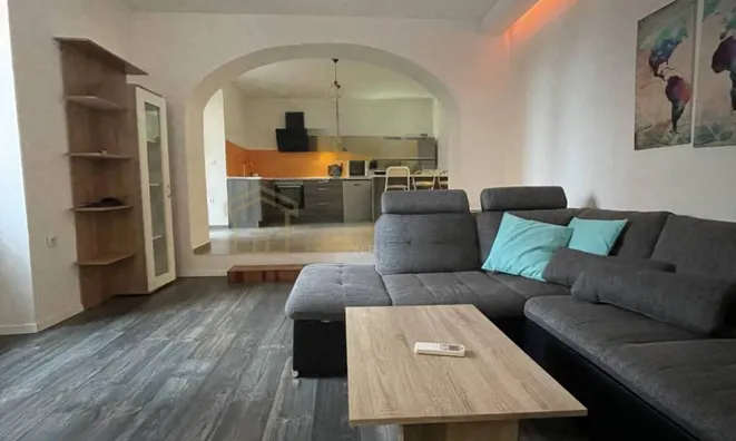 Недвижимость Трёхкомнатная квартира в центре Опатии: 2