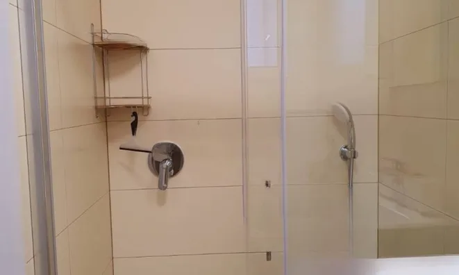 Недвижимость Двухкомнатная квартира в Центре: 7