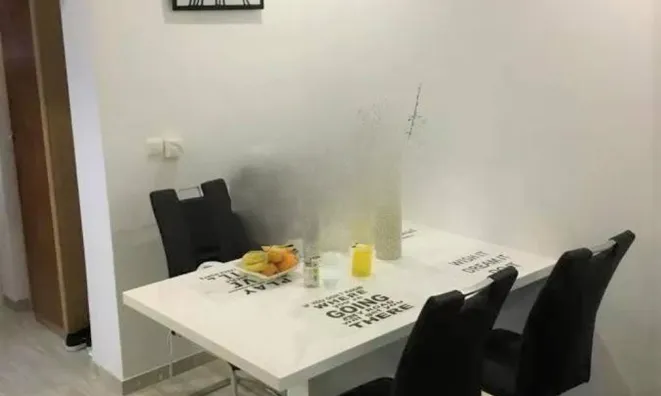 Недвижимость Многоквартирный дом Вепринац: 3