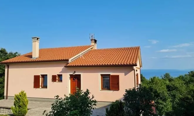 Недвижимость Семейный дом Вепринац: 1