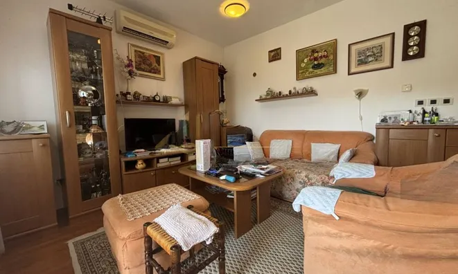 Недвижимость Двухкомнатная квартира в Ичичах: 3