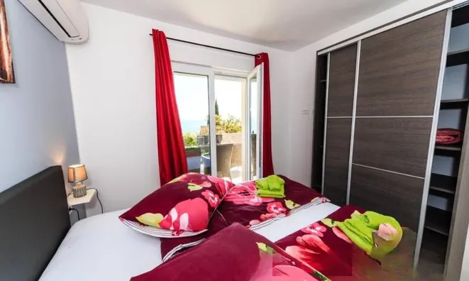 Недвижимость Семейный Дом Ика, Опатия: 10