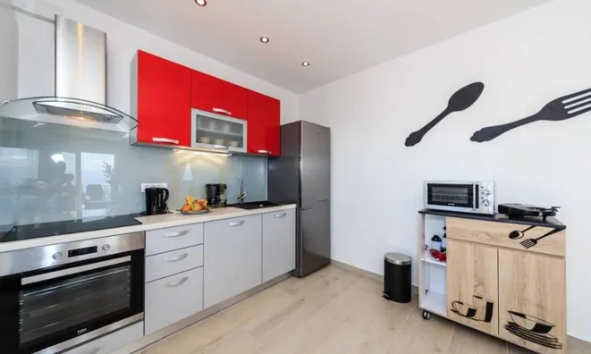 Недвижимость Семейный Дом Ика, Опатия: 18