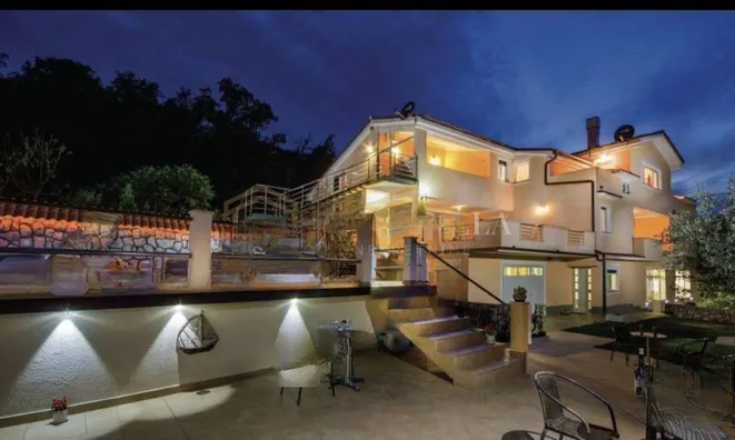 Недвижимость Семейный дом Вепринац: 8