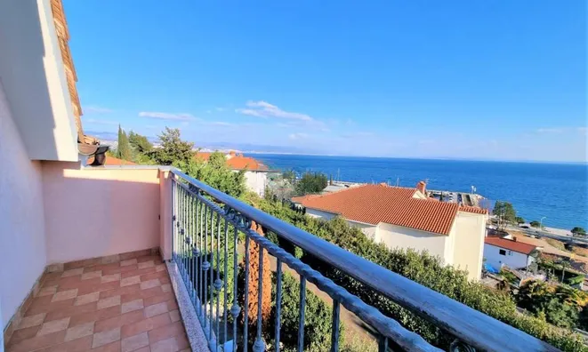 Недвижимость Однокомнатная квартира Ичичи: 4