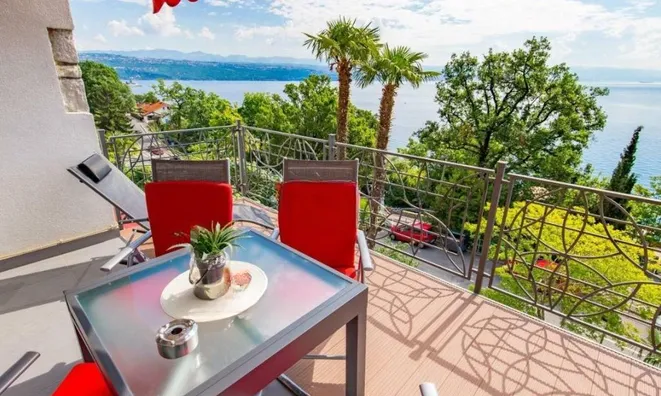 Недвижимость Многосемейный дом в Опатии: 1