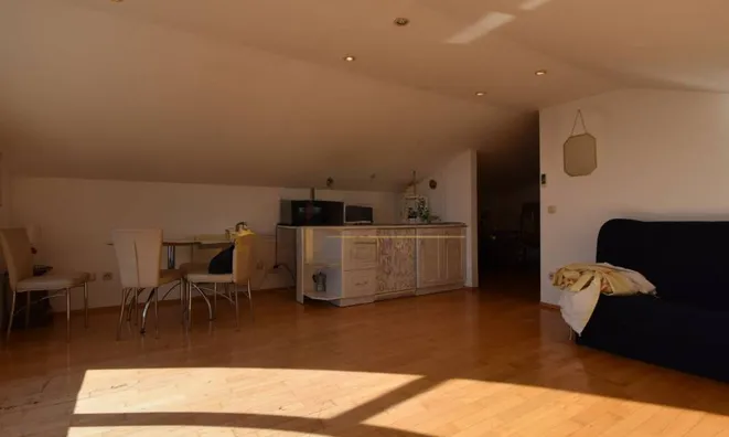 Недвижимость Двухкомнатная квартира Волоско: 4