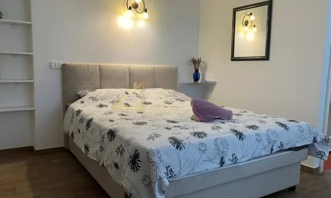 Недвижимость Четырехкомнатная Квартира В Центре: 17