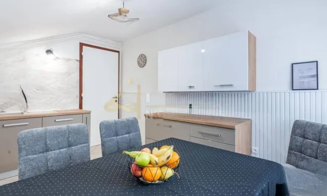 Недвижимость Четырехкомнатная Квартира В Центре: 18