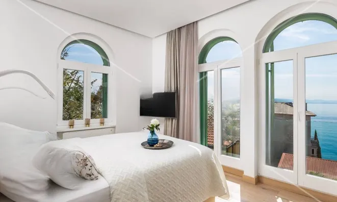 Недвижимость Квартира в центре Опатии: 1