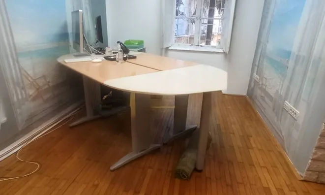 Недвижимость Трёхкомнатная квартира Центр: 16