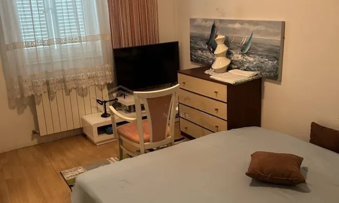 Недвижимость Трехкомнатная квартира в Побрях: 4