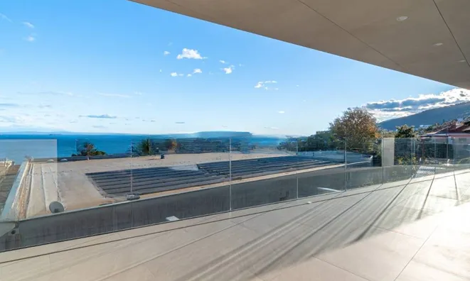 Недвижимость Четырехкомнатная Квартира Центр: 2