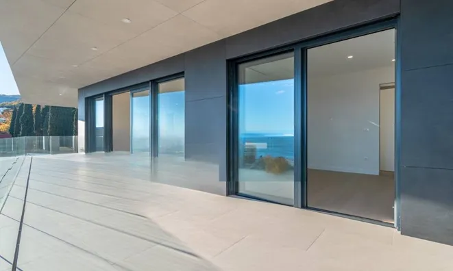 Недвижимость Четырёхкомнатная квартира в центре Опатии: 6