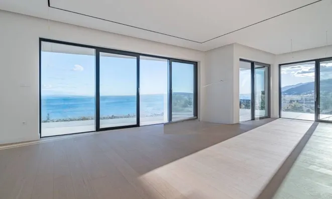 Недвижимость Четырёхкомнатная квартира в центре Опатии: 7