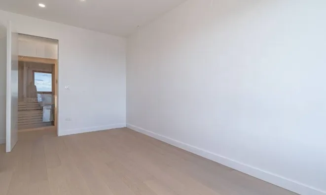 Недвижимость Четырёхкомнатная квартира в центре Опатии: 18