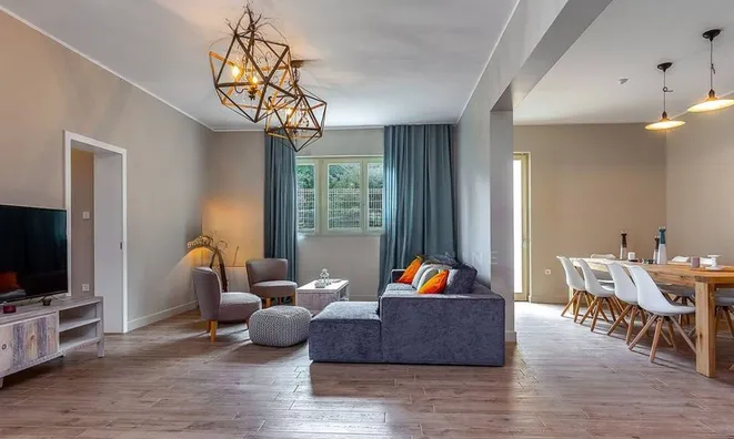 Недвижимость Семейный дом в Вепринаце: 5