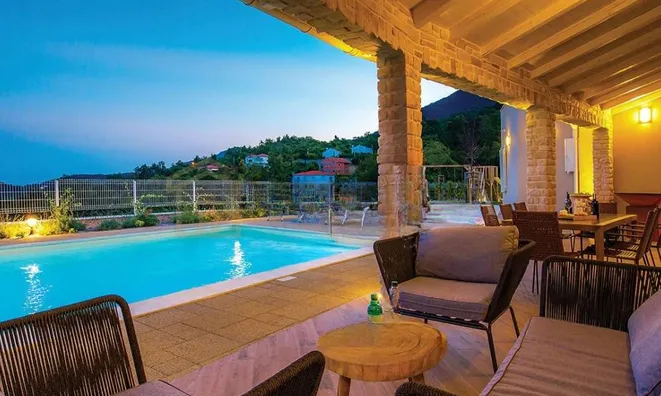 Недвижимость Дом в Вепринац, Опатия: 22