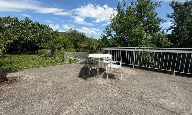 Недвижимость Двухкомнатная квартира Запад: 13