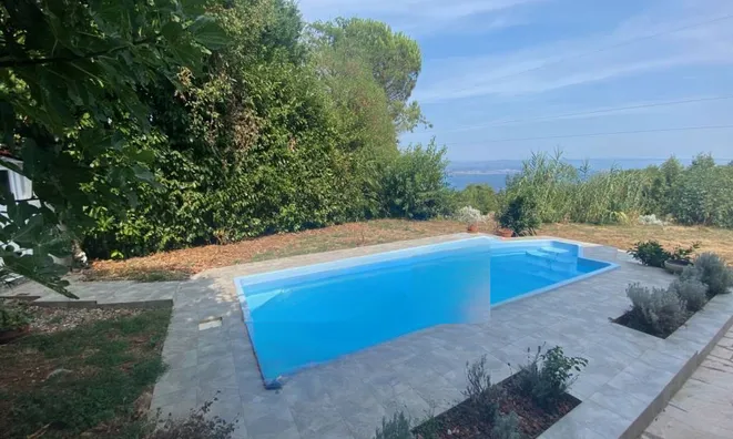 Недвижимость Четырехкомнатная Квартира в Ичичи: 2