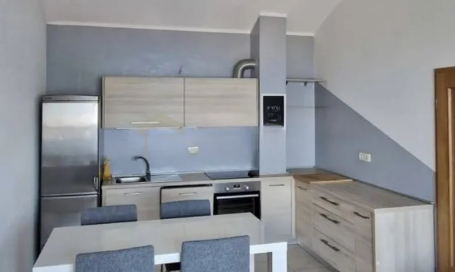 Недвижимость Трехкомнатная квартира Побри: 2