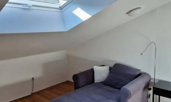 Недвижимость Трехкомнатная квартира Побри: 11