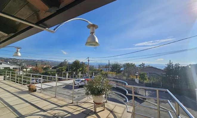 Недвижимость Семейный дом в Побри, Опатия: 9