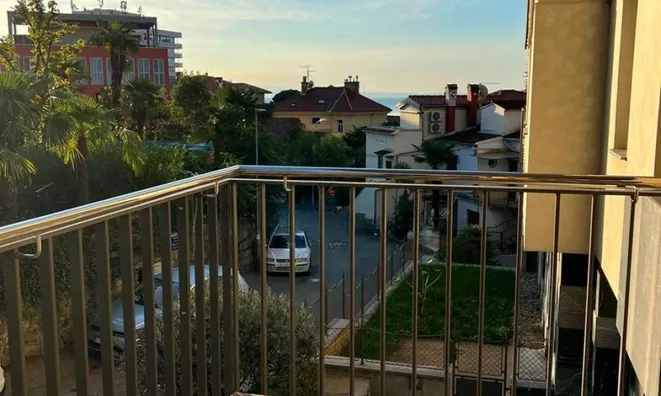 Недвижимость Трёхкомнатная квартира в центре: 17