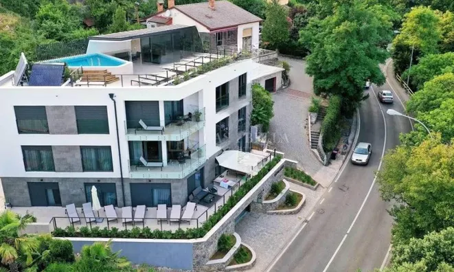 Недвижимость Семейный дом Опатия Центр: 1