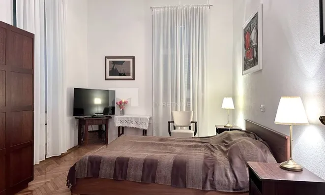 Недвижимость Трёхкомнатная квартира в центре: 14