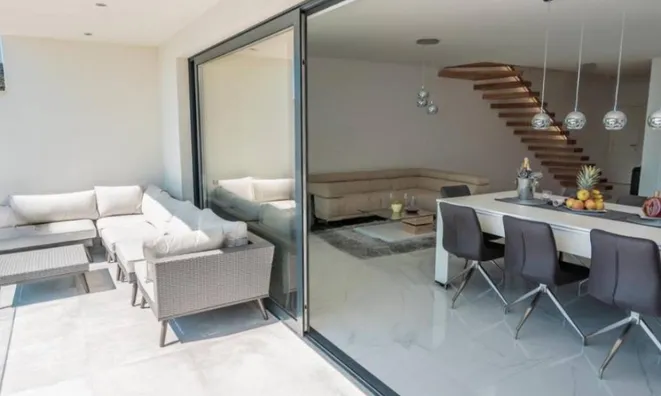 Недвижимость Многоквартирный дом в Опатии: 20