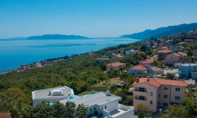 Недвижимость Многоквартирный дом в Опатии: 25