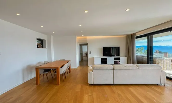 Недвижимость Четырехкомнатная квартира Центр: 21