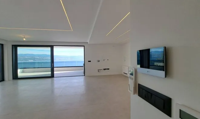 Недвижимость Четырехкомнатная квартира в центре Опатии: 7