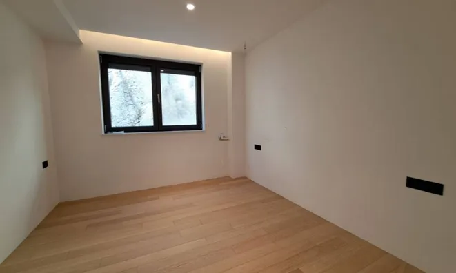 Недвижимость Четырехкомнатная квартира в центре Опатии: 9